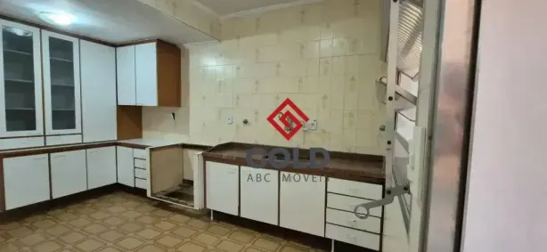 Sobrado com 2 Quartos à venda, 179m² no Jardim das Maravilhas, Santo André
