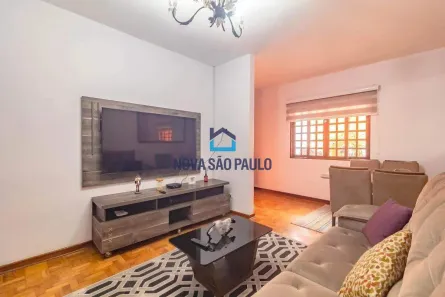 Casa com 5 Quartos à venda, 180m² no Cidade Vargas, São Paulo
