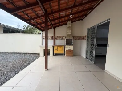 Casa com 3 Quartos à venda, 84m² no Boa Vista, Joinville