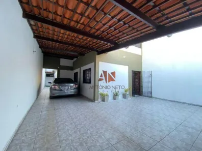 Casa com 5 Quartos à venda, 221m² no Engenheiro Luciano Cavalcante, Fortaleza