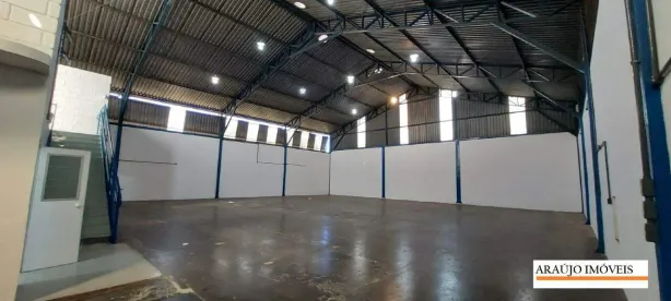 Galpão/Depósito/Armazém para alugar, 525m² no Boa Esperança, Santa Luzia