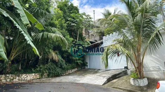 Casa com 3 Quartos à venda, 430m² no Itaipu, Niterói