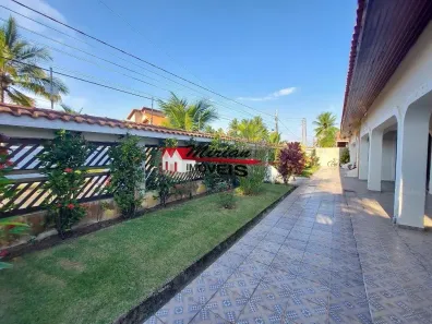 Casa com 3 Quartos à venda, 240m² no Parque Turistico, Peruíbe