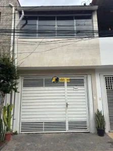 Sobrado com 2 Quartos à venda, 110m² no São Pedro, Osasco