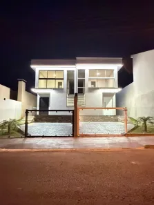 Sobrado com 3 Quartos à venda, 160m² no Centro, Campos Novos