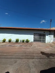 Casa com 3 Quartos à venda, 180m² no São Carlos, Goiânia