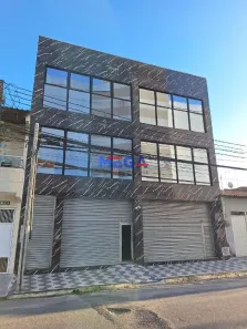 Prédio Comercial para alugar, 180m² no Jereissati I, Maracanaú