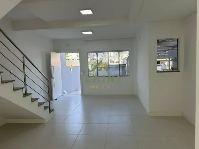 Sobrado com 3 Quartos para alugar, 157m² no Ariribá, Balneário Camboriú