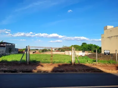 Lote/Terreno à venda, 450m² no Brasília, Londrina