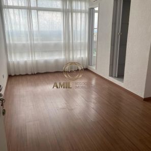 Sala Comercial à venda, 41m² no Centro, São José dos Campos