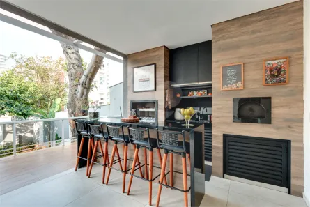 Sobrado com 4 Quartos à venda, 298m² no Vila Nova Caledônia, São Paulo