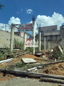 Lote/Terreno à venda, 300m² no Colina de Laranjeiras, Serra