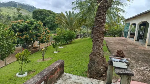 Fazenda/Sítio com 6 Quartos à venda, 550m² no , Paraibuna