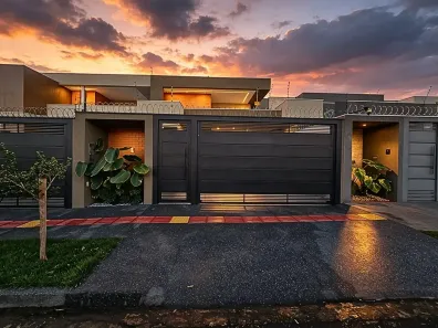 Casa com 3 Quartos à venda, 140m² no Parque Residencial Rita Vieira, Campo Grande