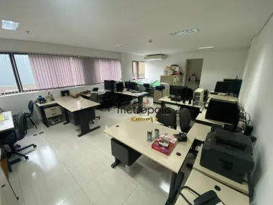 Sala Comercial à venda, 100m² no Santo Antônio, São Caetano do Sul