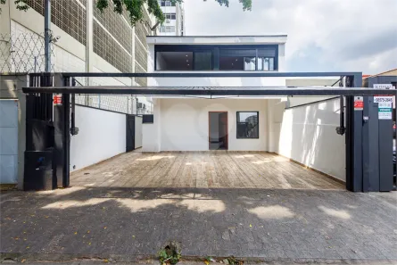 Casa com 6 Quartos para alugar, 500m² no Jardim Paulistano, São Paulo