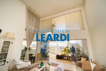 Apartamento com 4 Quartos à venda, 222m² no Sumaré, São Paulo
