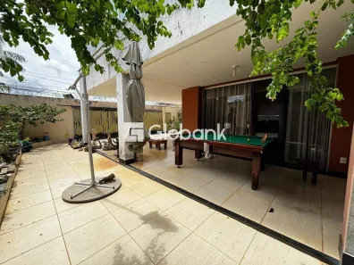 Casa com 7 Quartos à venda, 540m² no Morada do Sol, Montes Claros
