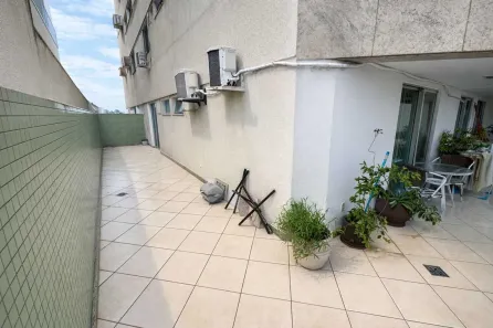Apartamento com 3 Quartos para alugar, 170m² no Praia Campista, Macaé