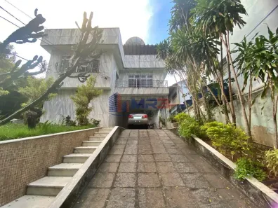 Casa com 3 Quartos à venda, 340m² no Tanque, Rio de Janeiro