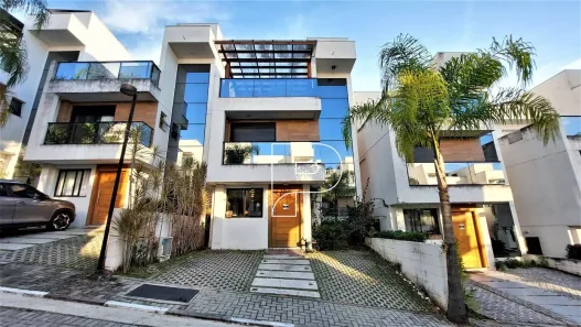 Casa de Condomínio com 4 Quartos à venda, 146m² no Parque Rincão, Cotia