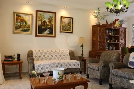 Casa com 3 Quartos à venda, 160m² no Jardim Avelino, São Paulo
