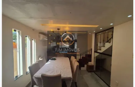 Casa com 3 Quartos à venda, 200m² no Piratininga, Niterói