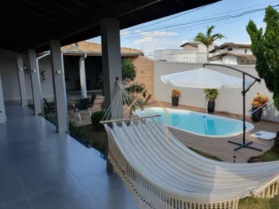 Casa com 3 Quartos à venda, 206m² no Jardim Maria Helena, Nova Odessa