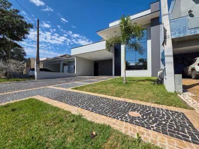 Casa de Condomínio com 3 Quartos à venda, 194m² no João Aranha, Paulínia