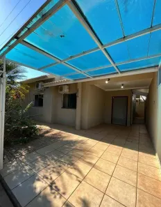 Casa com 2 Quartos à venda, 160m² no Zona 08, Maringá