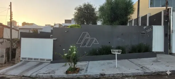 Casa com 3 Quartos à venda, 181m² no Fragata, Marília