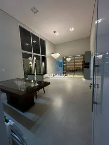 Casa de Condomínio com 3 Quartos à venda, 202m² no Novo Mundo, Uberlândia