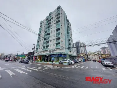 Apartamento com 2 Quartos para alugar, 69m² no Kobrasol, São José