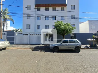 Apartamento com 2 Quartos para alugar, 60m² no Jardim Colina, Uberlândia