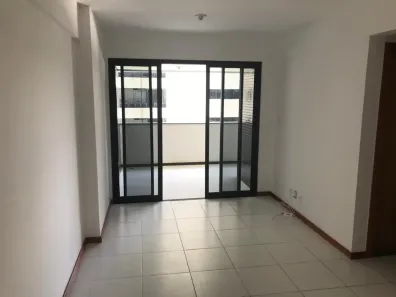 Apartamento com 2 Quartos para venda ou aluguel, 84m² no Caminho das Árvores, Salvador