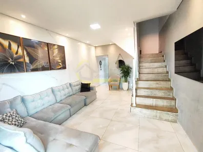 Casa com 3 Quartos à venda, 181m² no Vila Lavínia, Mogi das Cruzes