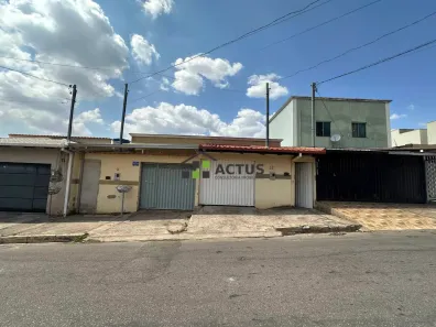 Casa com 3 Quartos à venda, 100m² no Bosques de Ibirité, Ibirité
