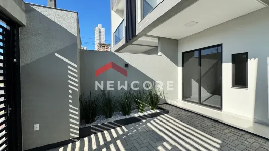 Sobrado com 2 Quartos à venda, 72m² no JARDIM DOURADO, Porto Belo