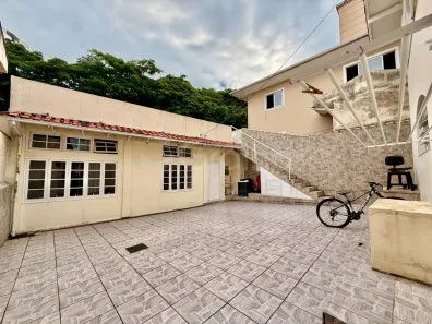 Casa com 8 Quartos à venda, 150m² no Trindade, Florianópolis