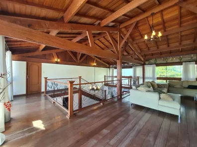 Casa com 3 Quartos à venda, 338m² no Alto dos Passos, Juiz de Fora