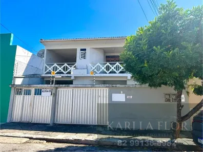 Casa com 4 Quartos para alugar, 180m² no Jatiúca, Maceió