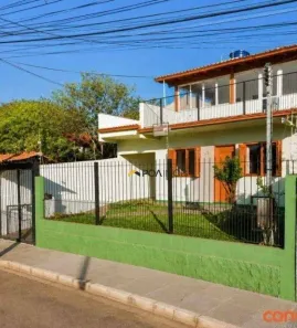 Casa com 4 Quartos para alugar, 205m² no Cavalhada, Porto Alegre