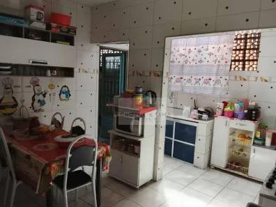 Casa com 2 Quartos à venda, 80m² no Jardim Castanheira, São José dos Campos