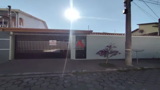 Casa com 3 Quartos à venda, 300m² no Jardim Santa Maria, Jacareí