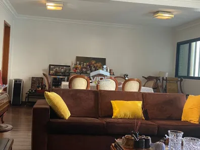 Apartamento com 4 Quartos para alugar, 330m² no Cambuí, Campinas