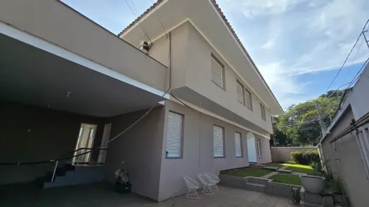 Sobrado com 5 Quartos à venda, 300m² no Setor Sul, Goiânia