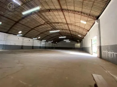 Galpão/Depósito/Armazém para alugar, 2000m² no Vila Ziober, Londrina