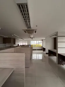 Sala Comercial para alugar, 86m² no Santa Terezinha, São Bernardo do Campo