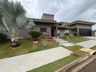 Casa de Condomínio com 3 Quartos para alugar, 224m² no Golden Park Residence II, Mirassol
