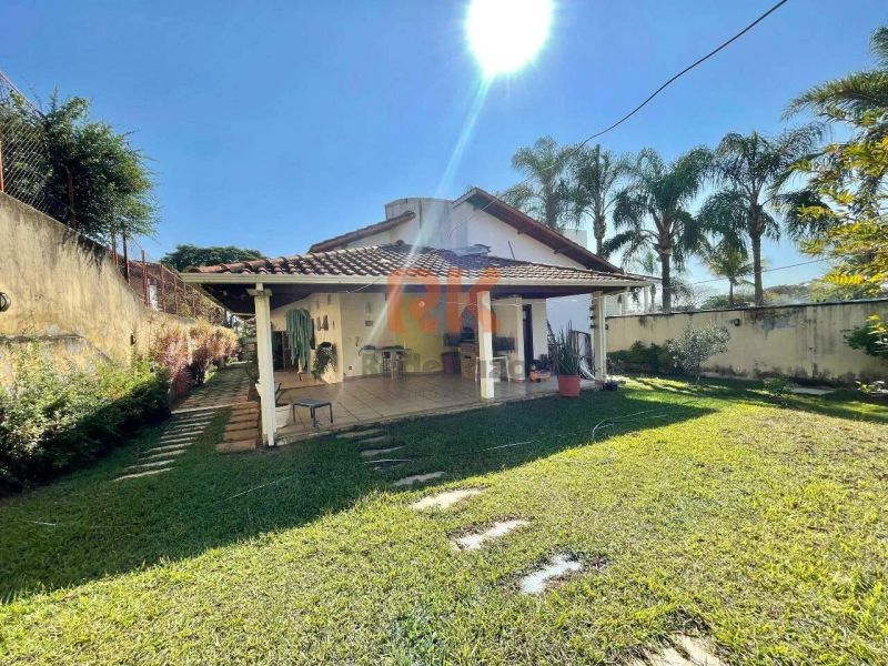 Casa com 5 quartos — Bandeirantes (Pampulha), Belo Horizonte